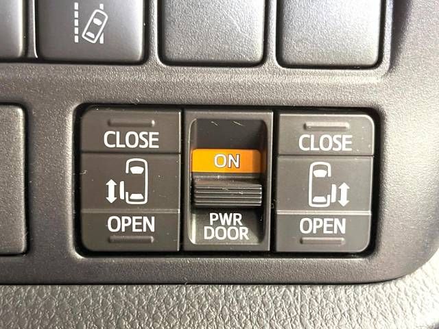 Toyota VOXY 2019-07 16545-5