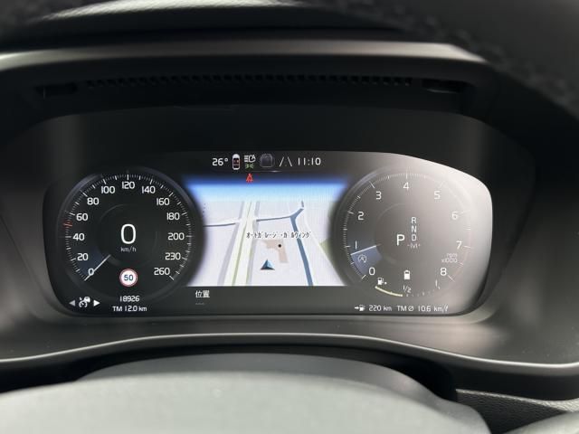 Volvo XC40 2022-05 23779-17