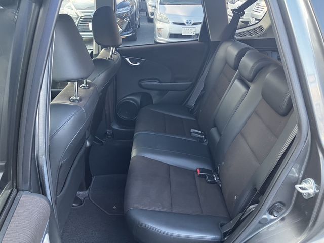 Honda FIT HYBRID 2013-05 1696-6