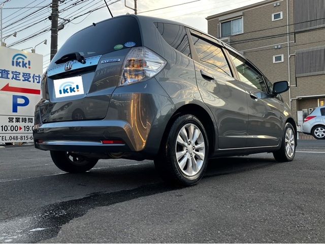 Honda FIT HYBRID 2013-05 1696-2