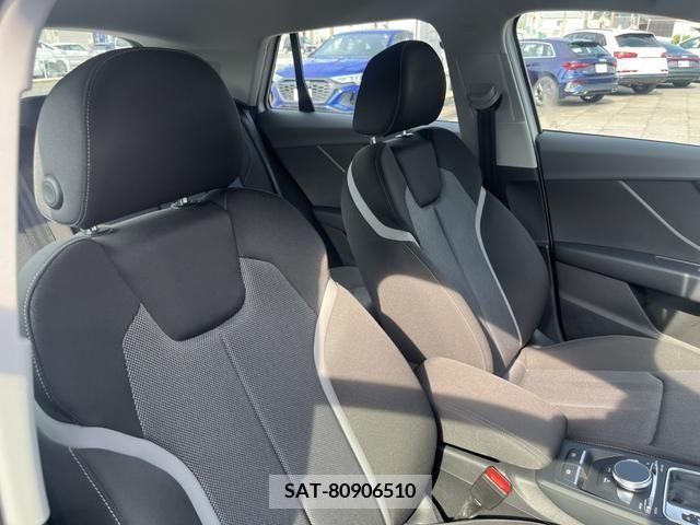 Audi Q2 2019-09 356575-13