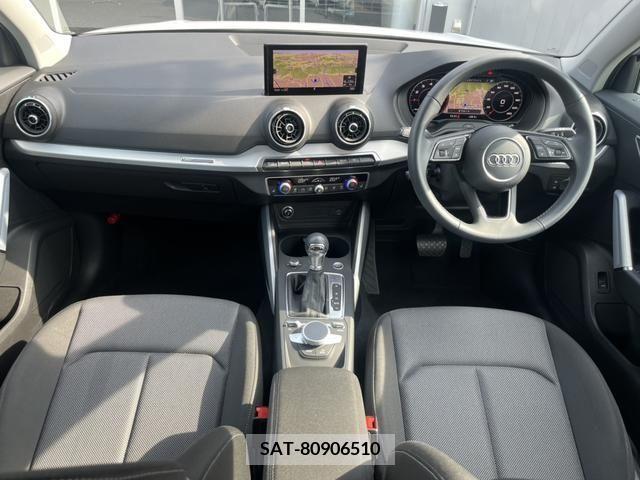 Audi Q2 2019-09 356575-6