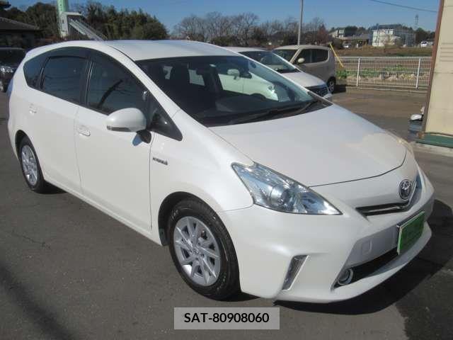 Toyota PRIUS ALPHA 2012-04 208991-2