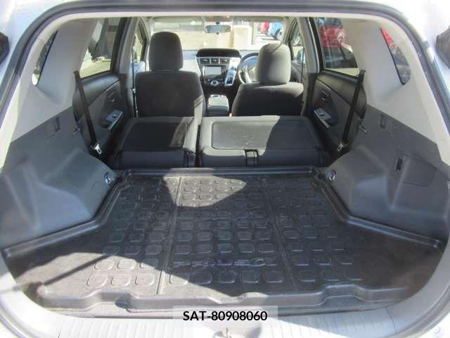 Toyota PRIUS ALPHA 2012-04 208991-19