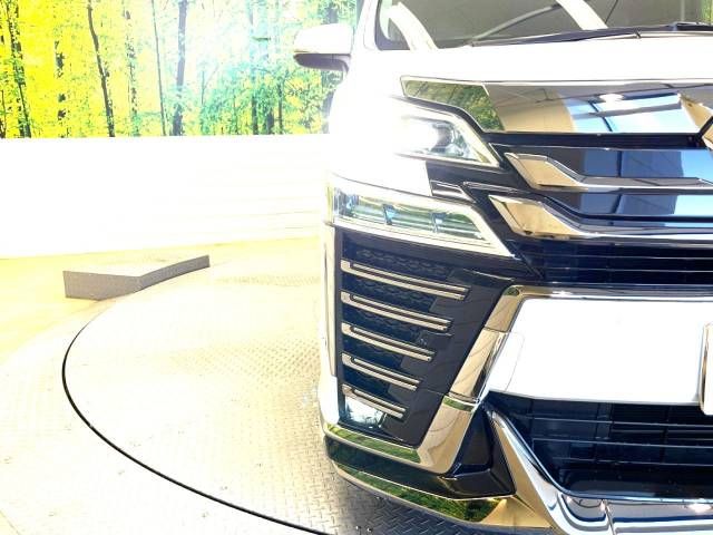 Toyota VELLFIRE 2019-09 1048-12