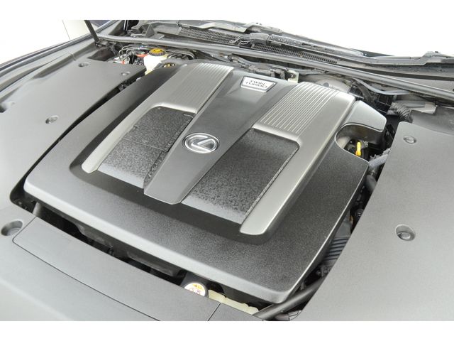 Lexus LS 2018-09 523-22