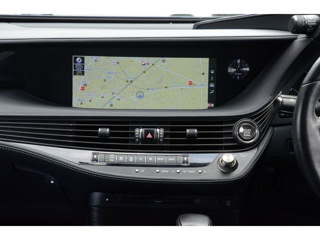 Lexus LS 2018-09 523-8