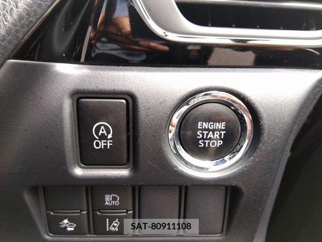 Toyota NOAH 2018-04 321610-11