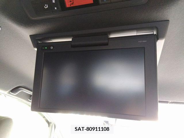 Toyota NOAH 2018-04 321610-4