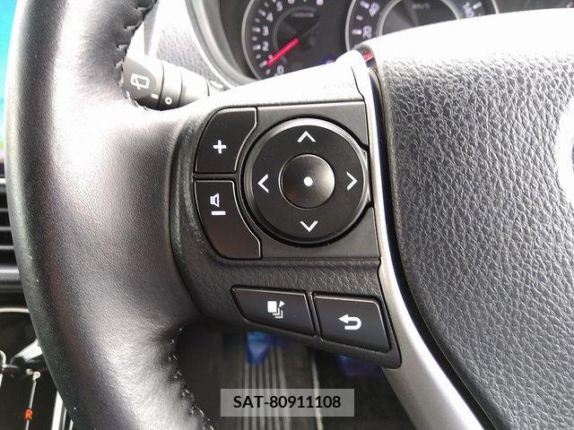 Toyota NOAH 2018-04 321610-22