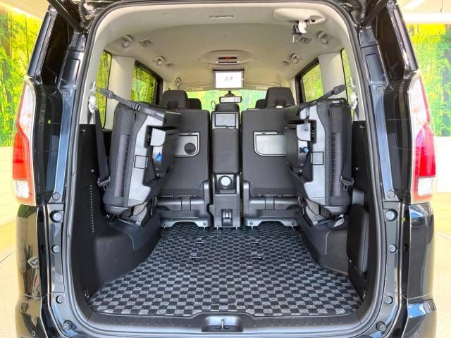 Nissan SERENA 2018-08 24493-10