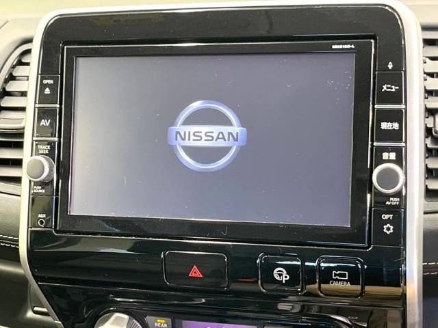 Nissan SERENA 2018-08 24493-4