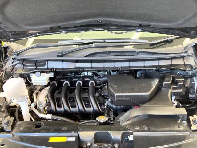 Nissan SERENA 2018-08 24493-17