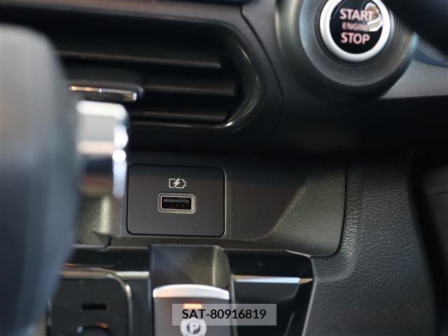 Mitsubishi EK X 2021-09 218948-9