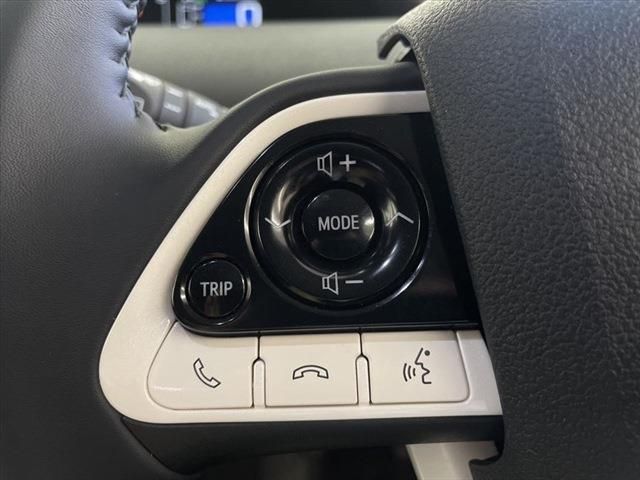 Toyota PRIUS 2016-08 9574-29