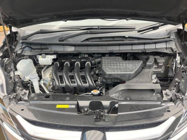 Nissan SERENA 2018-01 191347-18