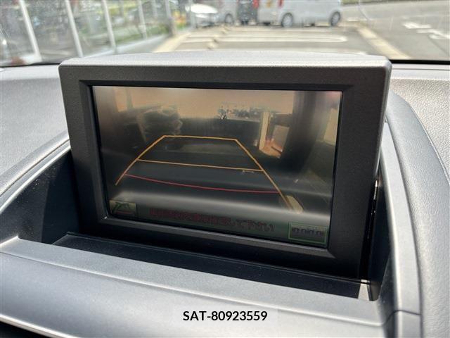 Lexus HS 2012-04 245796-7