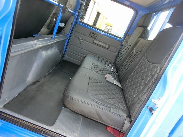 Isuzu ELF TRUCK 2013-08 9048-19