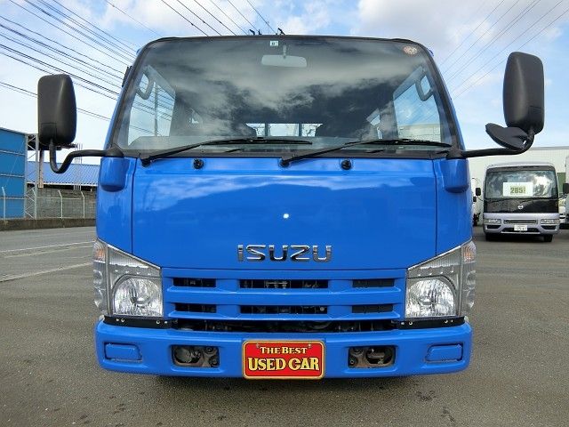 Isuzu ELF TRUCK 2013-08 9048-20