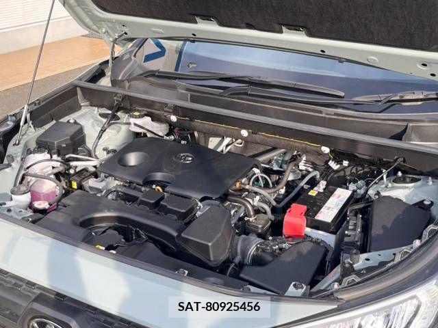 Toyota RAV4 2023-02 379464-18