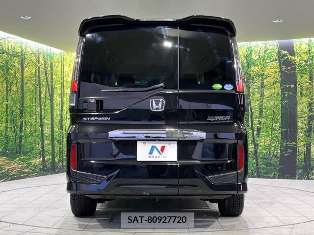 Honda STEP WGN 2017-07 222687-15
