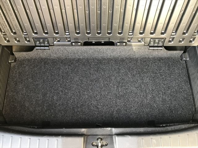 Mitsubishi EK X 2019-03 24417-15