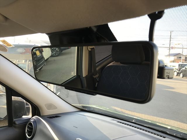 Mitsubishi EK X 2019-03 24417-25
