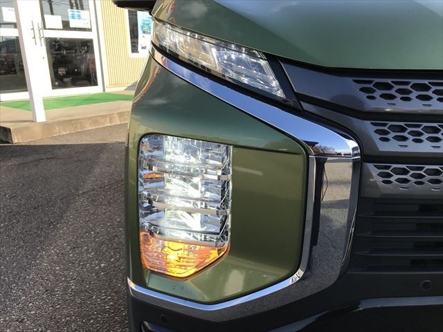 Mitsubishi EK X 2019-03 24417-3