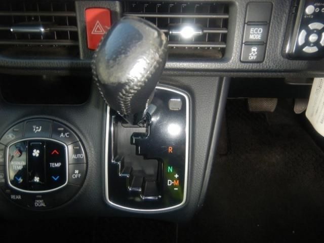 Toyota NOAH 2015-10 188747-13