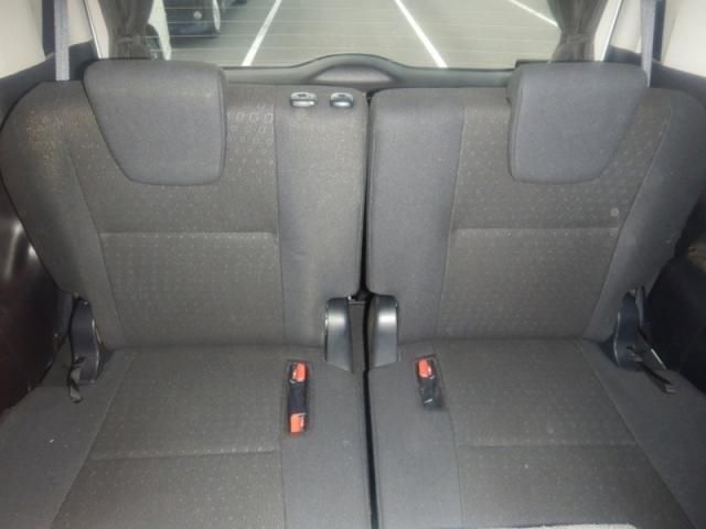 Toyota NOAH 2015-10 188747-9