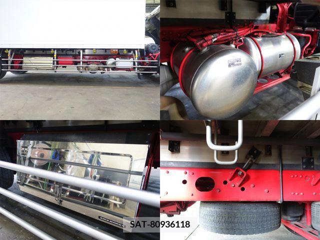 Mitsubishi FIGHTER 2014-07 390795-9