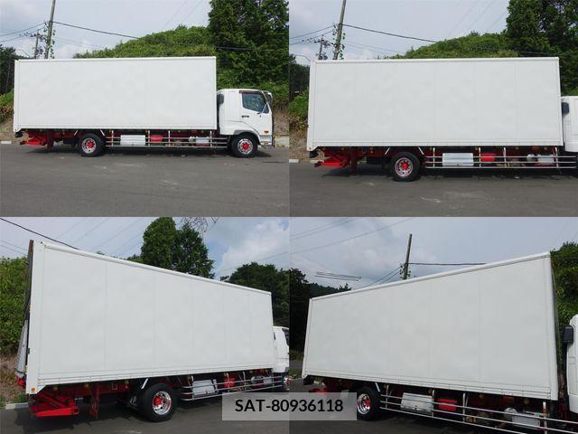Mitsubishi FIGHTER 2014-07 390795-4