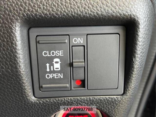 Honda N BOX CUSTOM 2020-06 345548-4