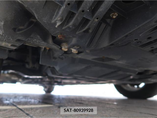 Toyota PRIUS ALPHA 2011-11 227809-17