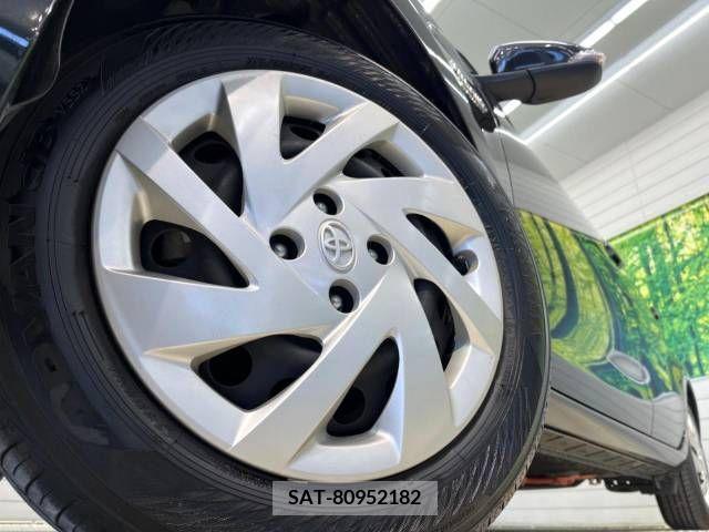 Toyota AQUA 2014-12 255224-13