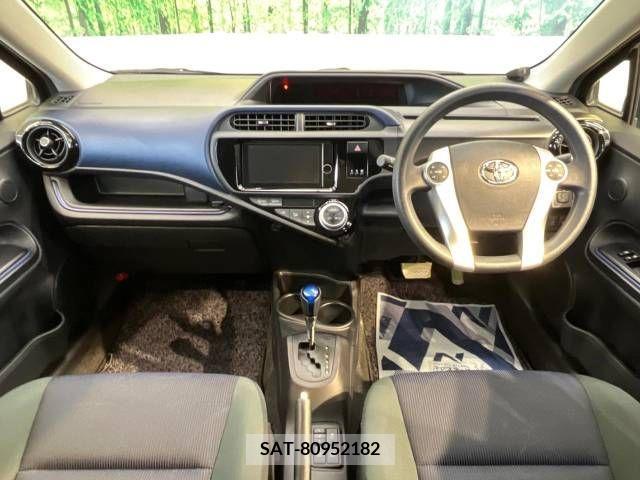 Toyota AQUA 2014-12 255224-1