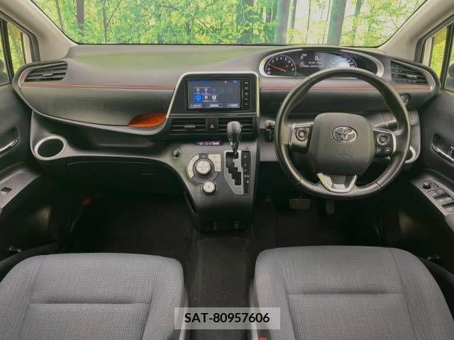 Toyota SIENTA 2015-09 342562-1