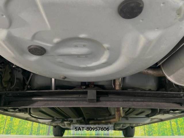 Toyota SIENTA 2015-09 342562-19