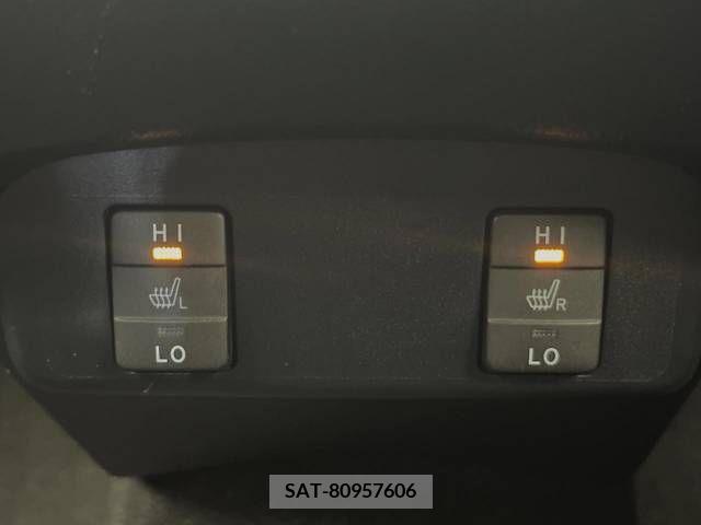 Toyota SIENTA 2015-09 342562-5