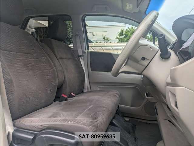 Honda N-WGN 2015-04 385553-13