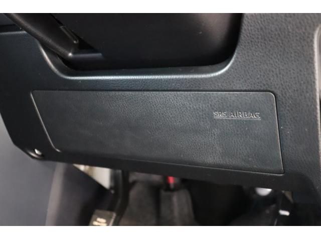 Toyota NOAH 2016-12 183413-23