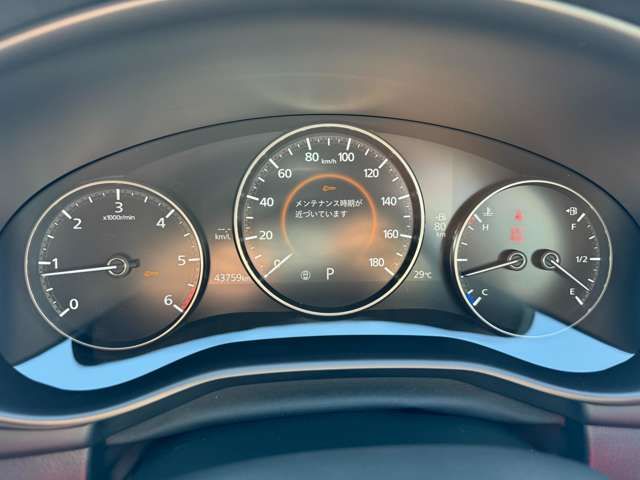 Mazda MAZDA3 2019-08 184236-2