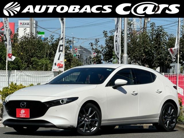 Mazda MAZDA3 2019-08 184236-0