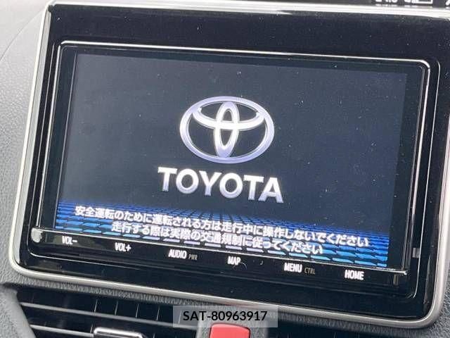 Toyota VOXY 2019-06 226671-2