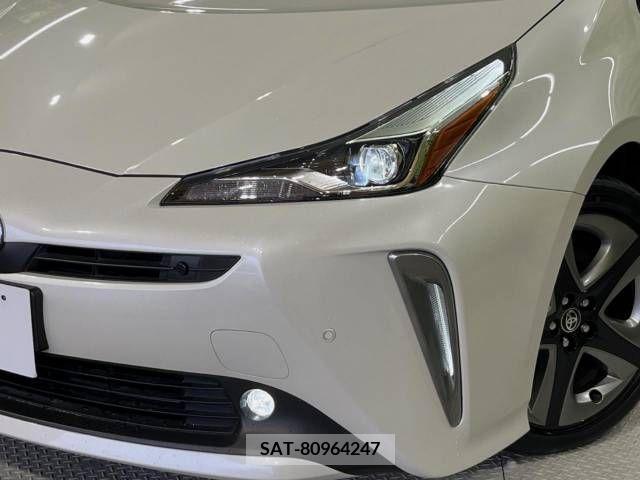 Toyota PRIUS 2019-09 331887-8