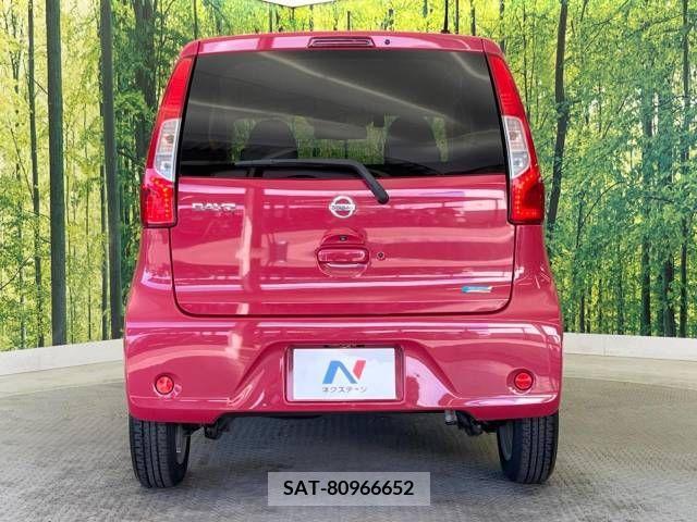 Nissan DAYZ 2016-01 390343-15