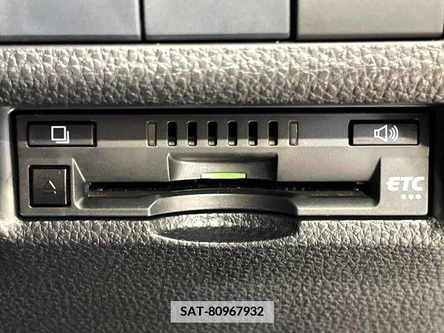 Toyota RAV4 2019-09 366986-7