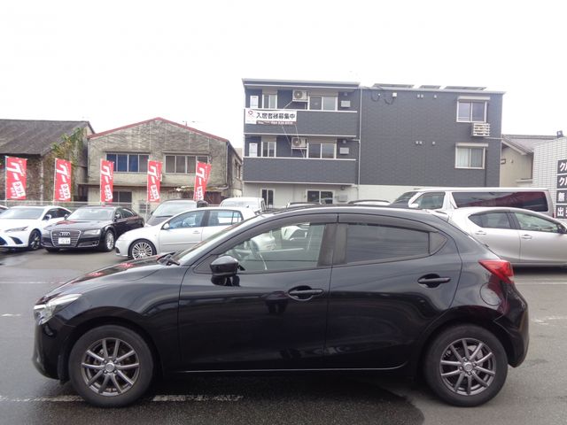 Mazda DEMIO 2017-01 23459-7
