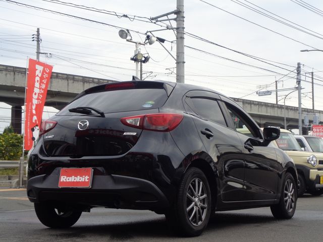 Mazda DEMIO 2017-01 23459-9
