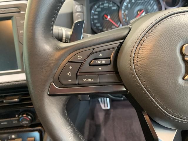 Nissan GT-R 2018-01 1328-11